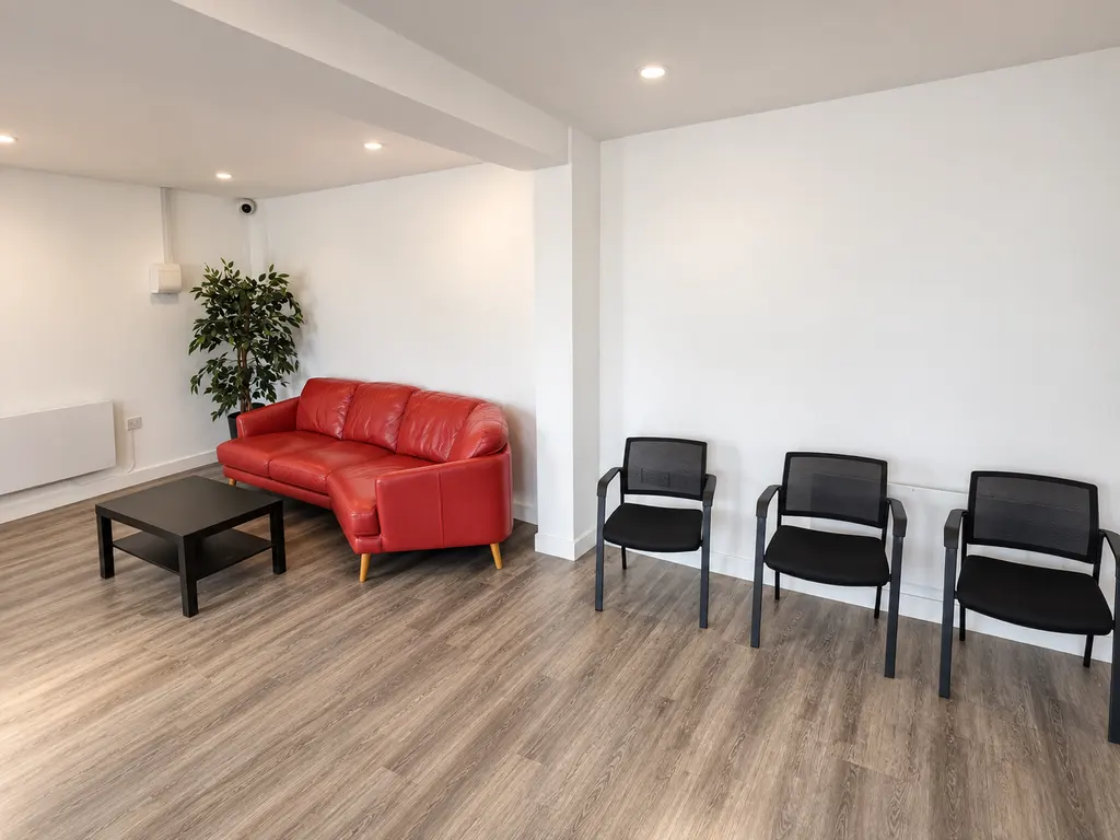 Customer waiting area at NRH Autoworks in Bray, Maidenhead